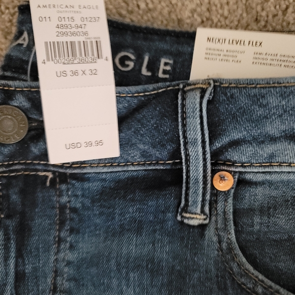 Jeans - Picture 2 of 7